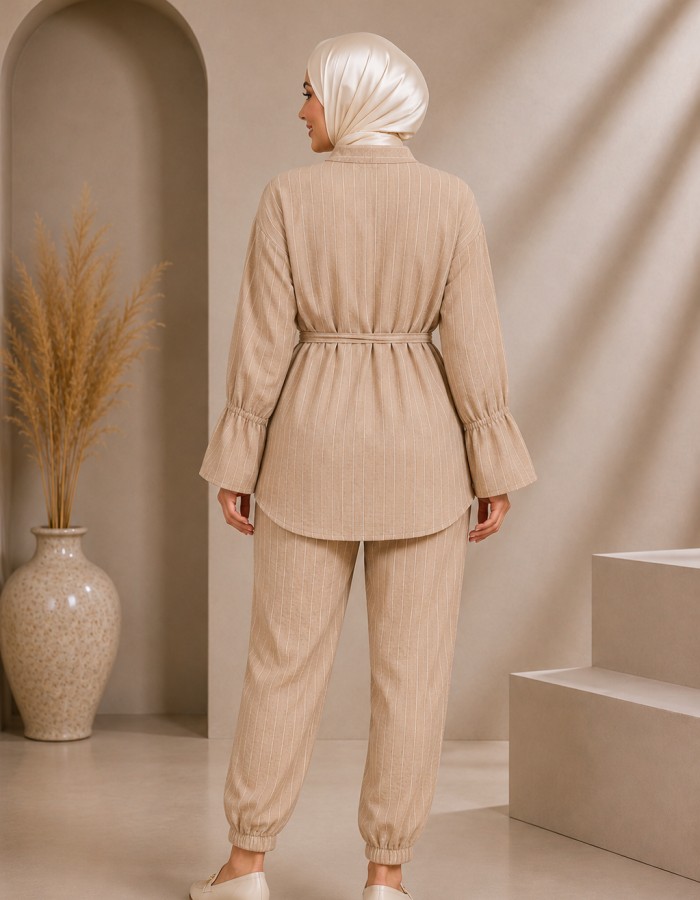 4303 كتان مخطط قصير - Beige