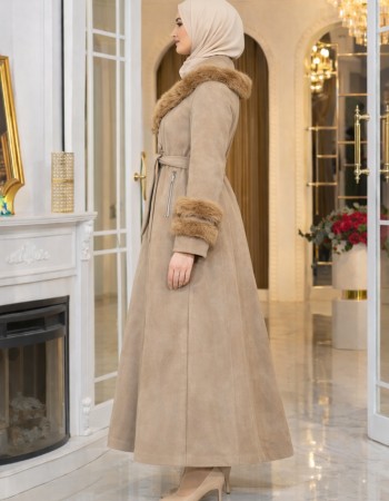 Langer Wintermantel in Wildleder-Optik mit Fellkragen 1390 - Beige