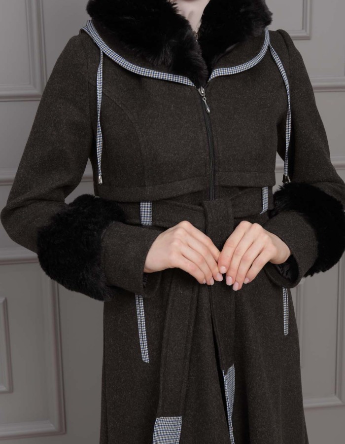 BELTED CACHET TOPCOAT WITH HOOD AND SLEEVE FUR DETAILS 1355 Siyah