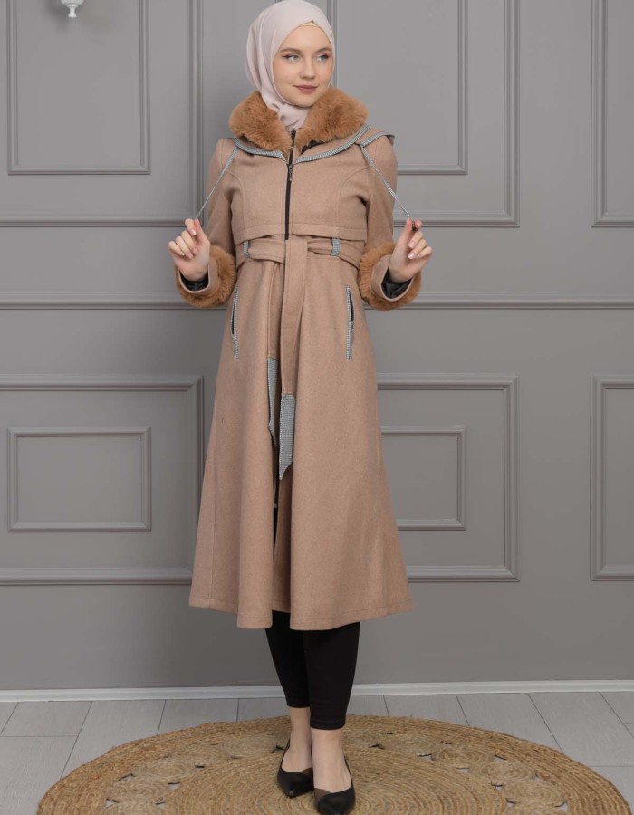 BELTED CACHET TOPCOAT WITH HOOD AND SLEEVE FUR DETAILS 1355 Bej