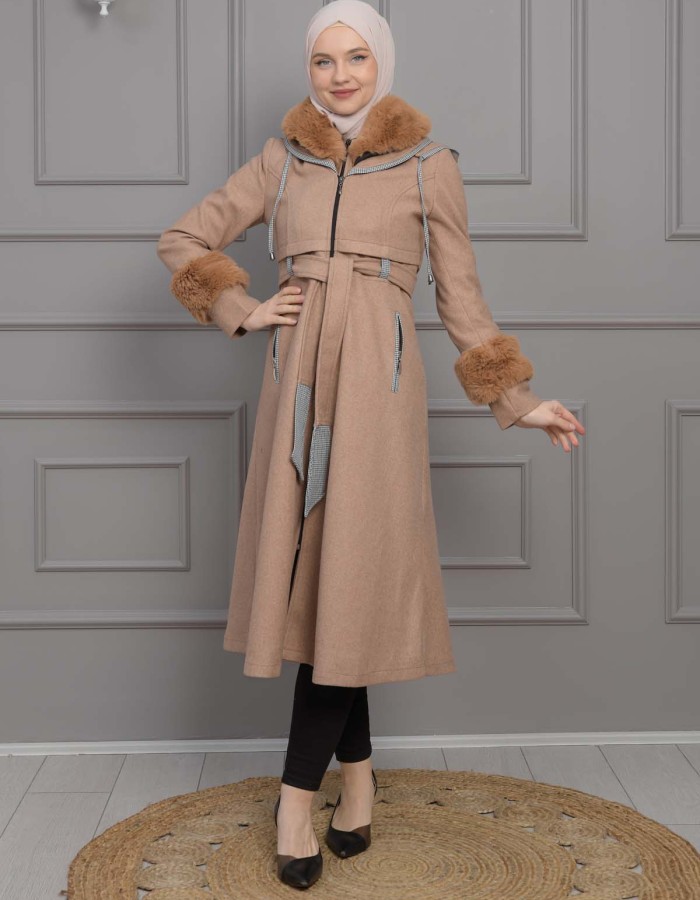 BELTED CACHET TOPCOAT WITH HOOD AND SLEEVE FUR DETAILS 1355 Bej